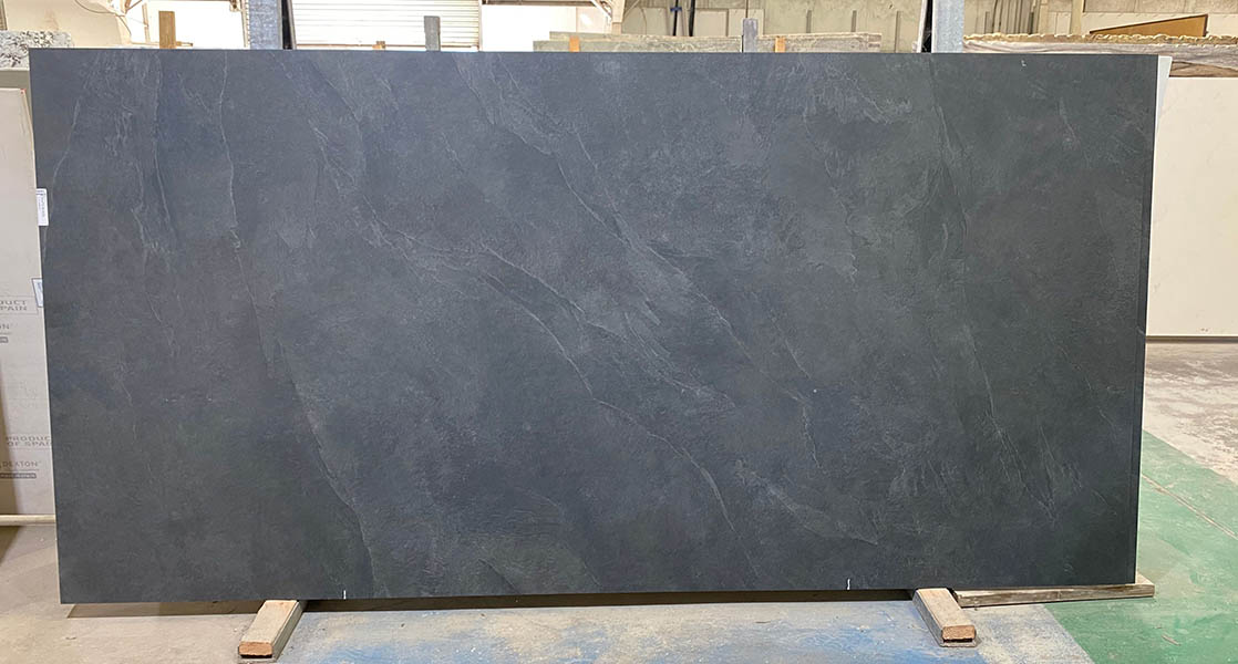 What is full slab porcelain?