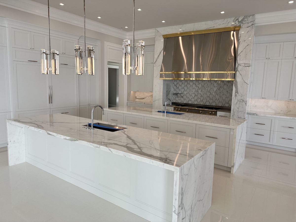 Why did marble countertops become so popular?